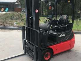 Linde E16C Electric Forklift - picture1' - Click to enlarge
