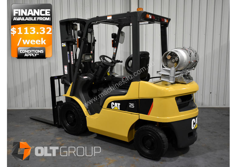 caption CAT 2.5 Tonne Forklift Sideshift Fork Positioner 2678 Hours Container Mast