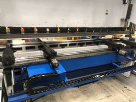 Used Yawei PBHS 110-3100 CNC7 Pressbrake with DA66T, Lazersafe & NEW TOOLING - picture1' - Click to enlarge