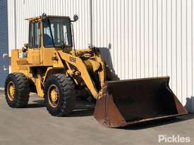 Caterpillar 926E - picture0' - Click to enlarge