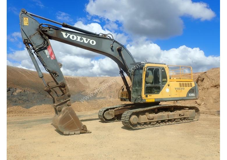 caption 2005 Volvo EC240BLC Excavator