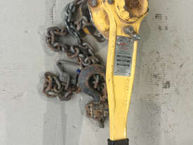 Tuffy Chain Lever Block TUF-LH075-5 1.5 Tonne x 1.5 metre chain  - picture2' - Click to enlarge