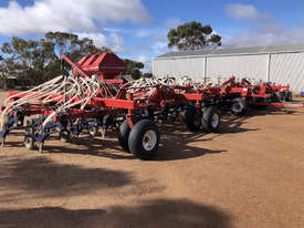 Morris C1 Air Seeder Seeding/Planting Equip - picture1' - Click to enlarge