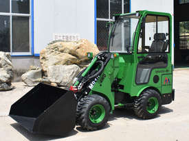 Mini Articulated Telescopic Loader 1000Kg Lift - picture0' - Click to enlarge