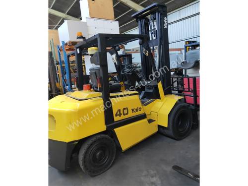 4T YALE (4m Lift) 6 Cyl Diesel GDP40LH Forklift