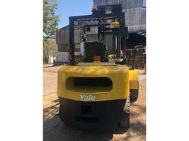 4T YALE (4m Lift) 6 Cyl Diesel GDP40LH Forklift - picture1' - Click to enlarge