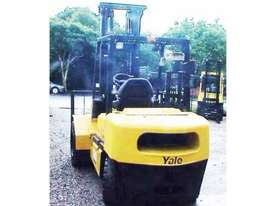 4T YALE (4m Lift) 6 Cyl Diesel GDP40LH Forklift - picture2' - Click to enlarge