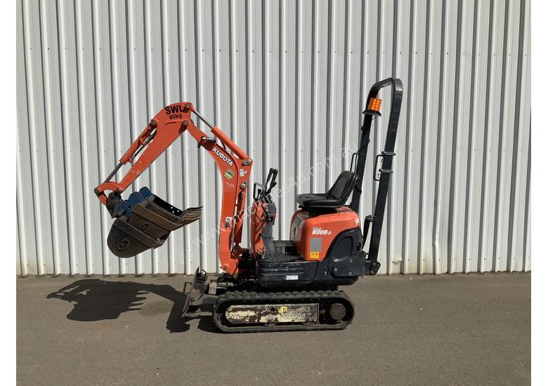 caption Kubota K008-3 Excavator