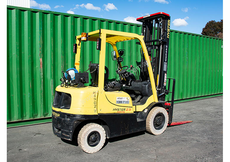 caption 2.5T LPG Counterbalance Forklift