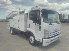 Isuzu FRR500 - picture0' - Click to enlarge