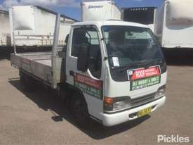 2005 Isuzu NKR - picture0' - Click to enlarge