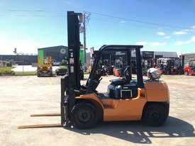 Toyota 3.5 Tonne Forklift - An Oldie but Goodie!  - picture1' - Click to enlarge