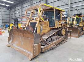 2004 Caterpillar D6R XL Series 2 - picture0' - Click to enlarge