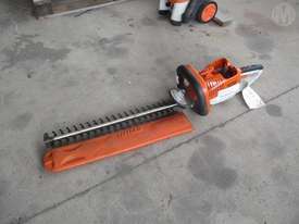 Stihl HSA66 Hedger - picture2' - Click to enlarge