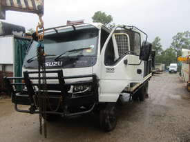 1999 Isuzu NPS Wrecking Stock #1756 - picture0' - Click to enlarge