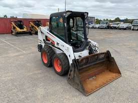 2015 Bobcat S450 Skid Steer Loader, 592 Hours - picture0' - Click to enlarge