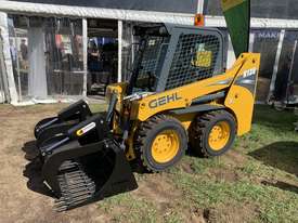 Skid steer CLEARANCE - Gehl R135  - picture0' - Click to enlarge