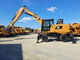 Caterpillar MH3022 Material Handler - picture1' - Click to enlarge