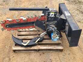 heavey duty skidsteer 900/200 trencher - picture0' - Click to enlarge