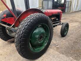 Used Massey Ferguson MF35 Tractor - picture2' - Click to enlarge