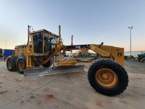 Caterpillar 140H Grader - For Hire