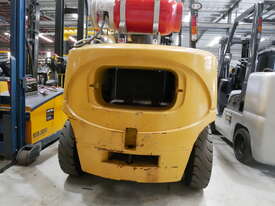 Used 4.0T CAT LPG Forklift - picture2' - Click to enlarge