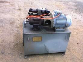 DL electric hydraulic power pack - picture1' - Click to enlarge