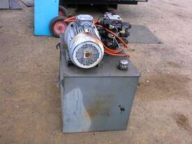 DL electric hydraulic power pack - picture2' - Click to enlarge