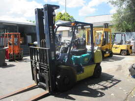 Komatsu 2.5 ton LPG, Repainted Used Forklift #1565 - picture0' - Click to enlarge