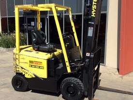 Hyster J1.75EX Electric Counterbalance Folklift - picture0' - Click to enlarge