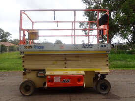 JLG 3246 Scissor Lift Access & Height Safety - picture0' - Click to enlarge