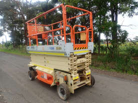 JLG 3246 Scissor Lift Access & Height Safety - picture2' - Click to enlarge