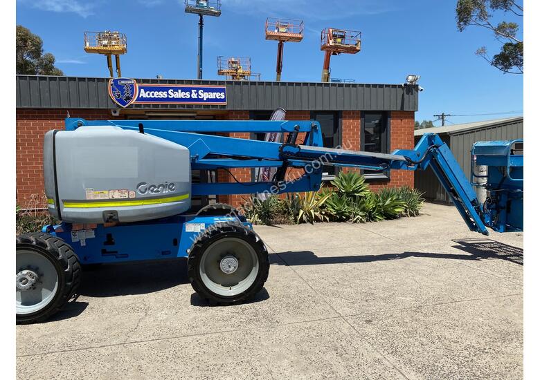 Used 2006 Genie Z51 30JRT Articulated Boom Lifts in , Listed on