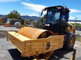 CATERPILLAR CS68B Vibratory Single Drum Smooth - picture0' - Click to enlarge
