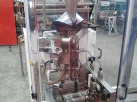 Robag 2B Vertical Form and Fill Machine - picture0' - Click to enlarge