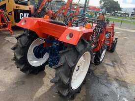 KUBOTA L2202DT WITH 4IN1BUCKET - picture0' - Click to enlarge