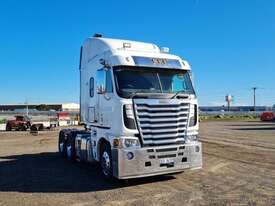 Freightliner Argosy - picture0' - Click to enlarge