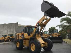 WCM FL956H 17 Ton 220HP wheel loader - picture0' - Click to enlarge