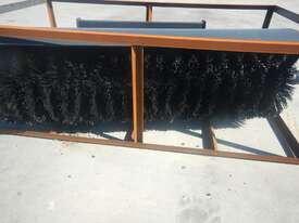 Hydraulic Angle Broom to suit Skidsteer Loader - picture0' - Click to enlarge