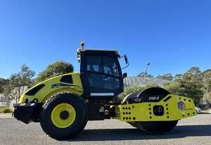 Single Drum Vibrating Roller Multipac 15T