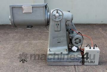 Manesty Paddle Mixer