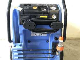 Kranzle Therm 895-1 415V hot pressure cleaner - picture0' - Click to enlarge