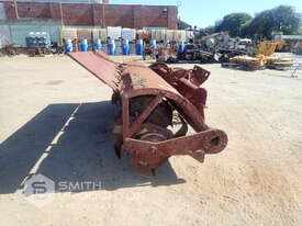 3 POINT LINKAGE ROTARY CULTIVATOR - picture1' - Click to enlarge