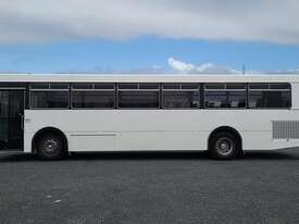 Hino RG - picture2' - Click to enlarge