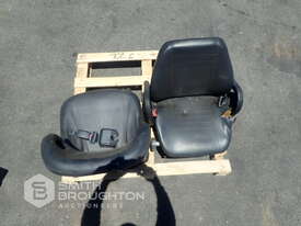 2 X TOYOTA FORKLIFT SEATS - picture1' - Click to enlarge