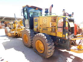 KOMATSU GD555-5 GRADER - picture2' - Click to enlarge