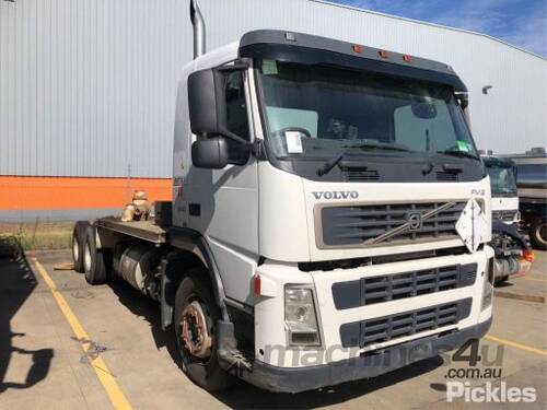 2006 Volvo FM9