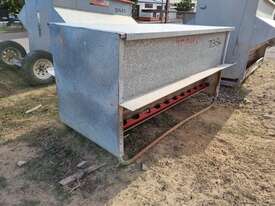 Bromar Sheep Grain Feeder - picture1' - Click to enlarge