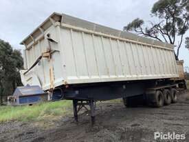 Tri Axle Side Tipper - picture1' - Click to enlarge