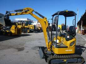 USED UHI XU20 2 TON MINI EXCAVATOR (LIKE NEW) - picture0' - Click to enlarge